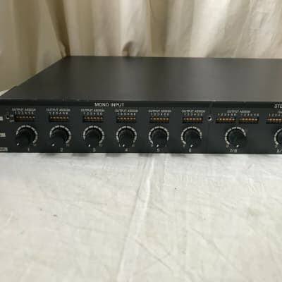 Roland FM-186 Microphone Line Mixer 18CH 6BUS MIC Line MIXER
