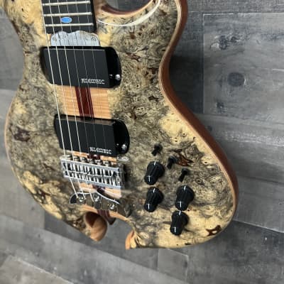 Alembic Darling Buckeye Burl with Denim Lapis ovals 2023 we are Alembic Dealers Brand New ! image 4