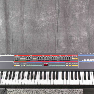 Roland JUNO-106 Programmable Polyphonic Synthesizer in Very Good condition image 3