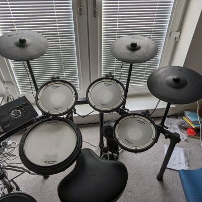 Roland TD-17KVX V-Drum Kit with Mesh Pads | Reverb UK