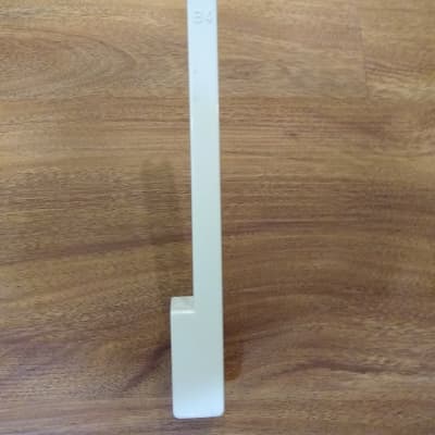 EMU EMAX II - B4 Replacement Key 3 of 5