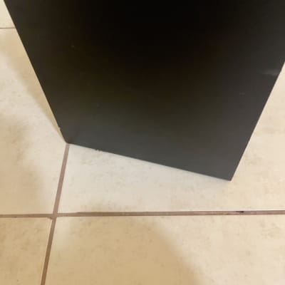 Yamaha HS8 Powered Studio Monitor (Pair) 2015 - Present - Black image 2