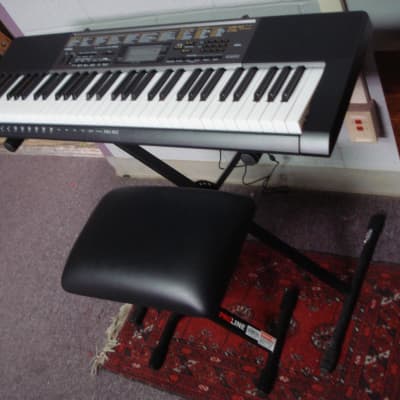 Casio LK265 Electric Piano w/Stand and Seat