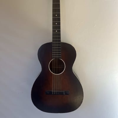 Oahu 1930s Parlor Guitar 