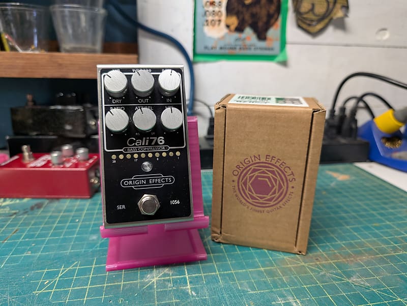 Origin Effects Cali76 Bass Compressor