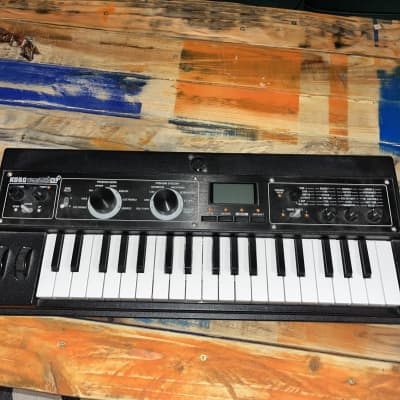 Korg microKORG XL+ 37-Key Synthesizer/Vocoder 2012 - 2019 - Black