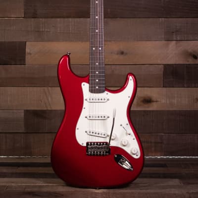 Squier Classic Vibe '60s Stratocaster, Laurel FB, Candy Apple Red image 3