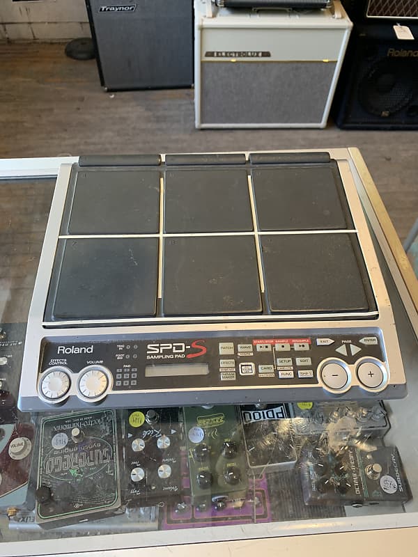 Roland SPD-S 9-Zone Digital Percussion Sampling Pad | Reverb