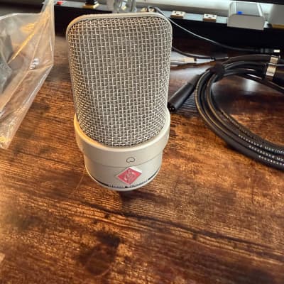 Neumann TLM 49 Large Diaphragm Cardioid Condenser Microphone MINTY FRESH image 2
