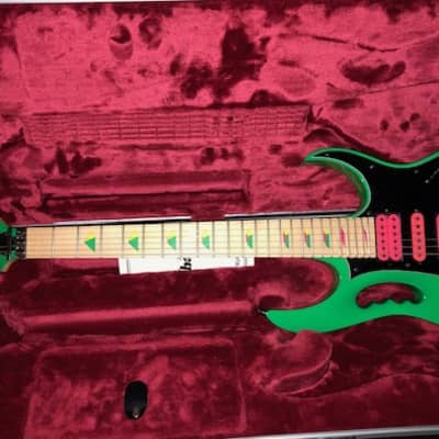 Ibanez JEM777 Limited Edition 30th Anniversary Steve Vai Signature 