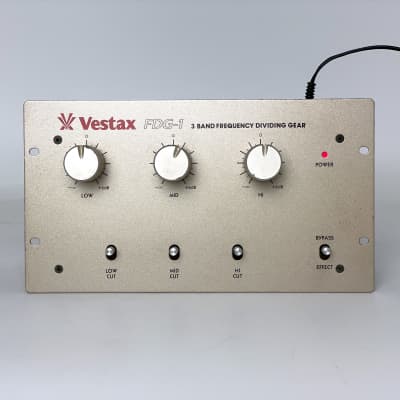 Vestax FDG-1 3バンドアイソレーター Vestax FDG-1 3バンドアイソレーター Vestax FDG-1 with Power supply