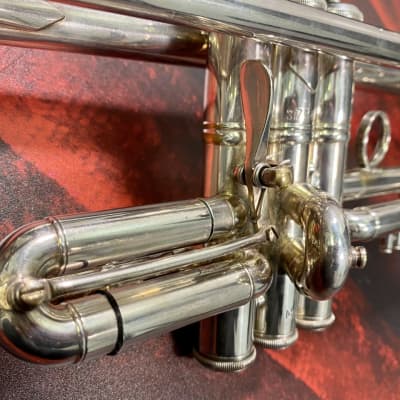 Bach 180S37 Stradivarius Series Bb Trumpet (Philadelphia,PA) image 7