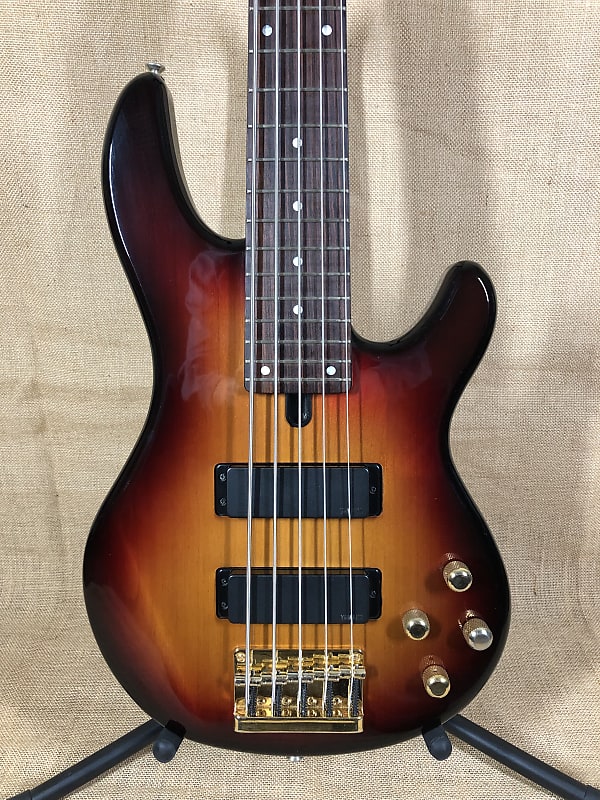 Yamaha BBG5S 5sring Bass Reverb