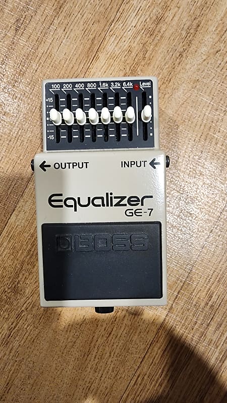 Boss GE-7 Equalizer