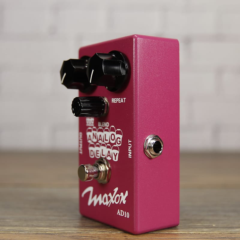 Maxon - AD10 - Analog Delay - YouTube
