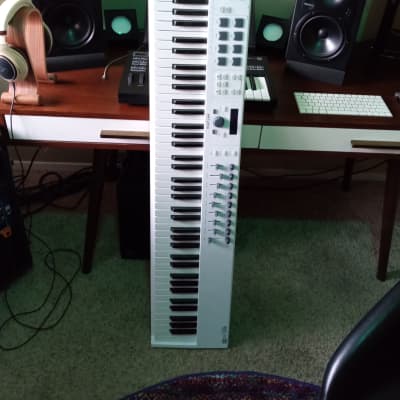 Arturia KeyLab Essential 88 MIDI Controller 2020 - Present - White