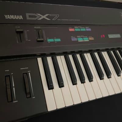 Yamaha DX7 Digital FM Synthesizer image 1