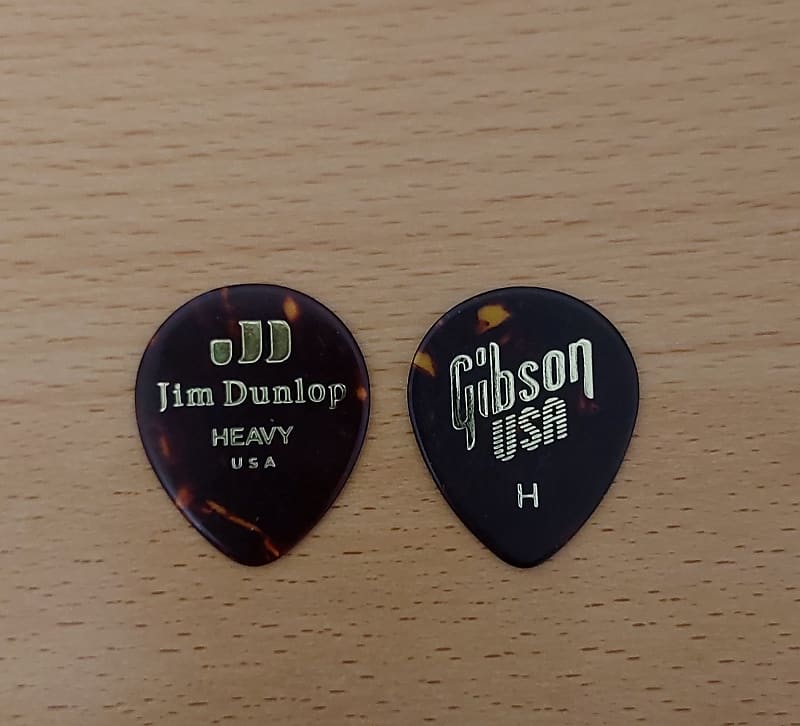 Gibson teardrop on sale guitar picks