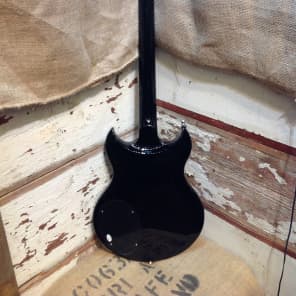 Vox SDC22 Series 22 Black Electric Guitar With Gigbag image 5