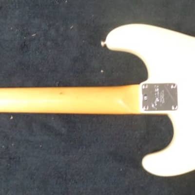Fender  68 Reverse Headstock Stratocaster 2001 White image 5