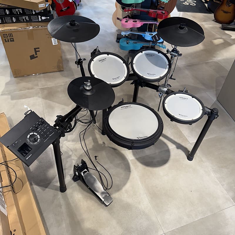 Roland TD-17KV V-Drum Kit with Mesh Pads 2010s - Black image 1