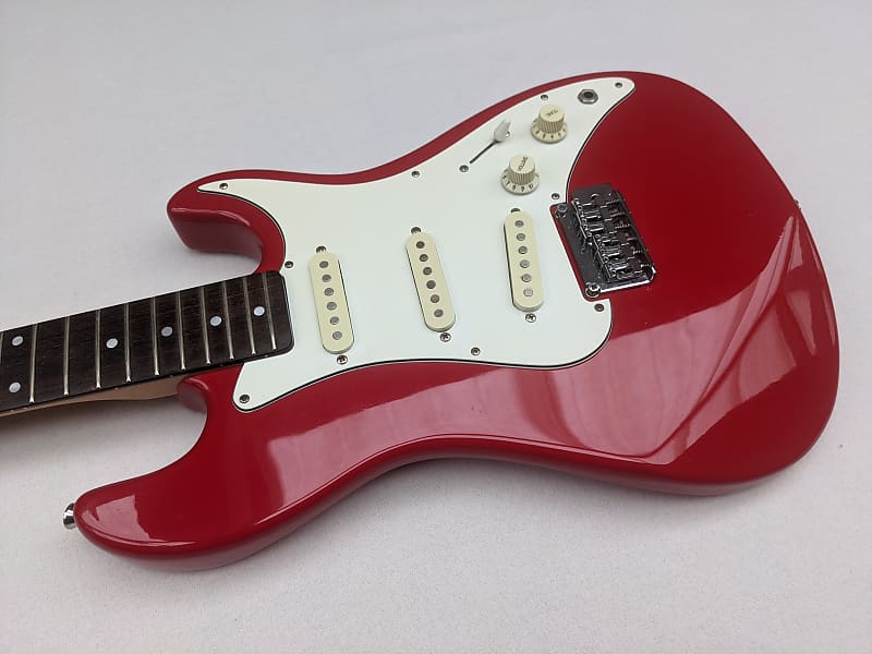 Squier by Fender Bullet Start おまけ色々 Squier by Fender Bullet 1