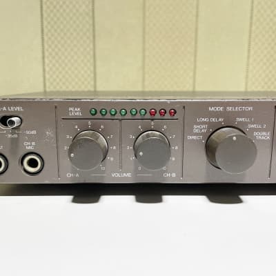 KORG SIGNAL DELAY SD-200 アナログディレイ Korg SD-200 Bucket Brigade Signal Delay Effect | Reverb