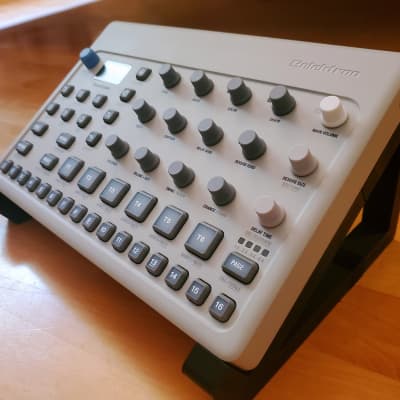 Elektron Model: Cycles Overlay | Reverb