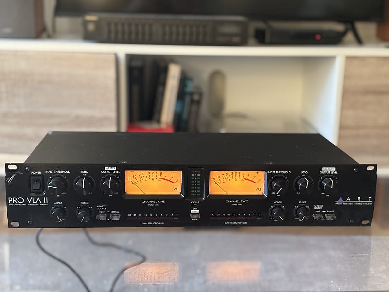ART Pro VLAⅡ 真空管 コンプレッサー VLA Ⅱ ART Pro-VLA II 2-channel Opto Tube Leveling Amplifier
