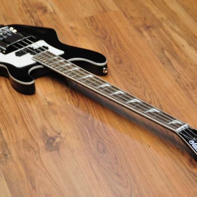 Jackson X Series Concert Bass CBXNT IV Black image 13