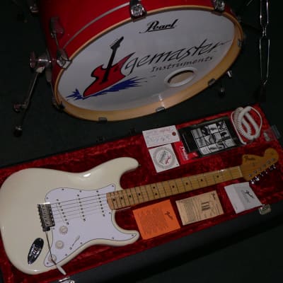 Fender Hendrix Voodoo Stratocaster 1998 Olympic White image 3