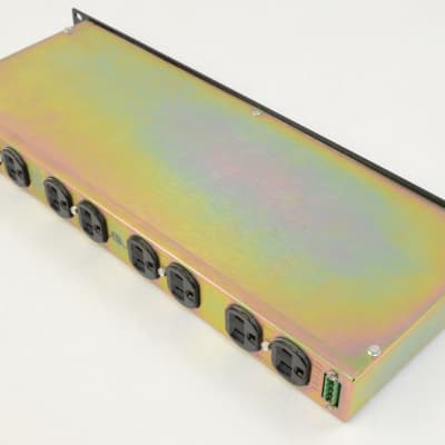 Furman PS-8R Power Sequencer 8-Outlet Switched Delay | Reverb