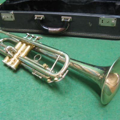 Holton Galaxy Trumpet 1964 with 3rd Slide Lock - Pro Model Refurbished - Case and Holton 67 MP image 1