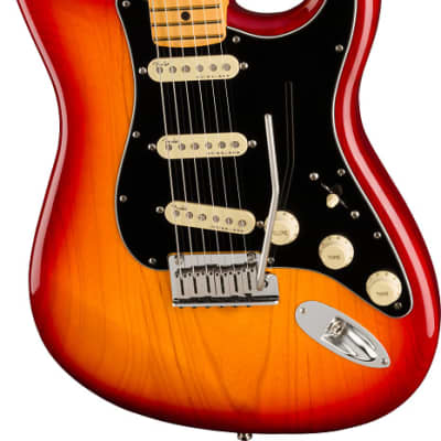 Fender Ultra Luxe Stratocaster. Maple Fingerboard, Plasma Red Burst image 5