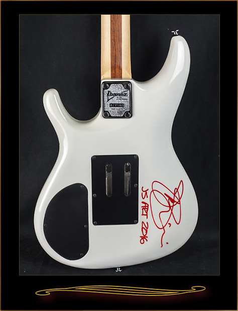 Joe Satriani – Engines Of Creation price 0р. art. 09252