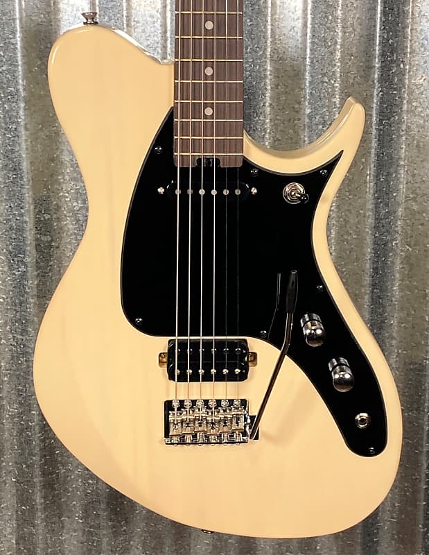ARIA Pro II JET-BTONE-SVW Baritone Guitar See Through