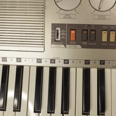 Casio CT-810 Casiotone 49-Key Synthesizer | Reverb