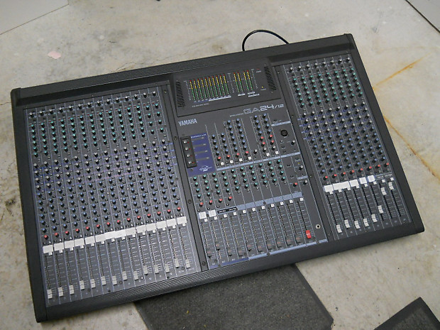 Yamaha GA24-12 24 Input Mixing Console