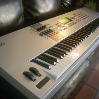 Yamaha Motif ES8 es 8 + Excellent + fast safe shipping