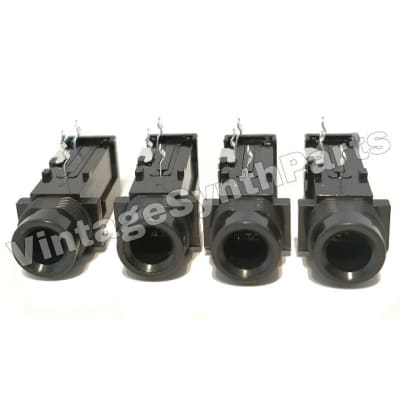 4 X Casio CZ5000 - CZ5000 Phone jack