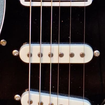 2003 Squier Bullet Stratocaster Hardtail W/ Seymour Duncan Hot Rails image 10