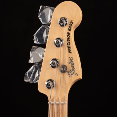 Fender American Performer Precision Bass Satin Lake Placid Blue  670 image 5