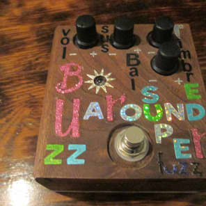 Baldwin Burns Buzzaround Fuzz Clone( EQD Sound Shank Fuzz