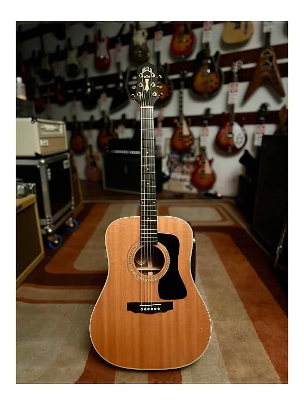 Guild USA DV-52 | Reverb