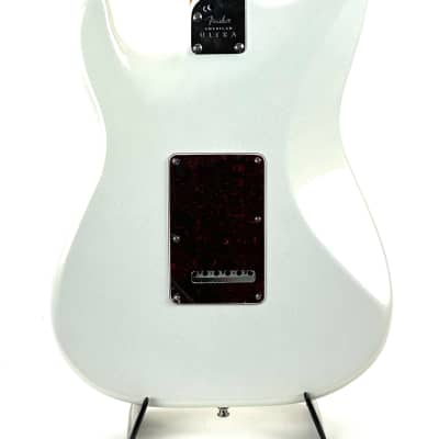 Fender American Ultra Stratocaster®, Rosewood Fingerboard, Arctic Pearl image 7