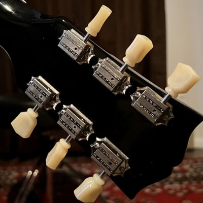 2022 Gibson ES-335 Ebony image 10