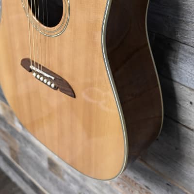 (10968) Alvarez AD410 Acoustic Guitar W/Case image 5