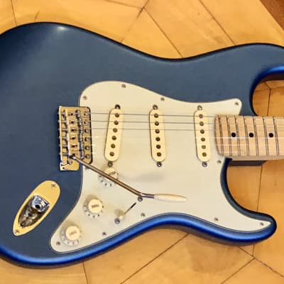 DISPLAY MODEL- Fender American Performer Stratocaster, Satin Lake Placid Blue Maple Neck, w/ Fender padded Gig Bag Case image 6