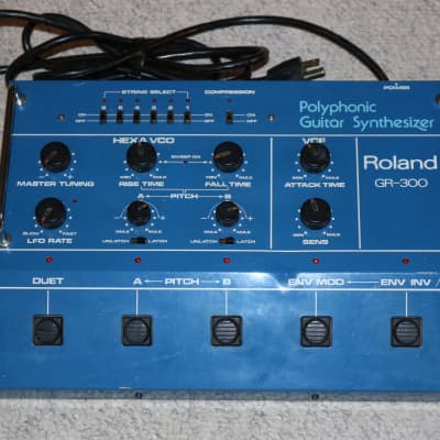 Vintage Roland GR300 Guitar Synthesizer