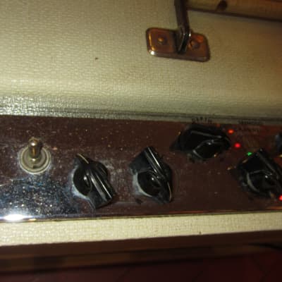 Vintage 1958 Gibson Maestro GA-45T 4 x 8" Speakers with Tremolo White Tolex image 3